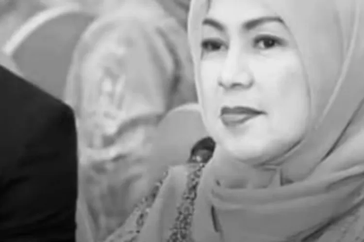 Syarifah Salma Meninggal Dunia, Siapa Beliau?