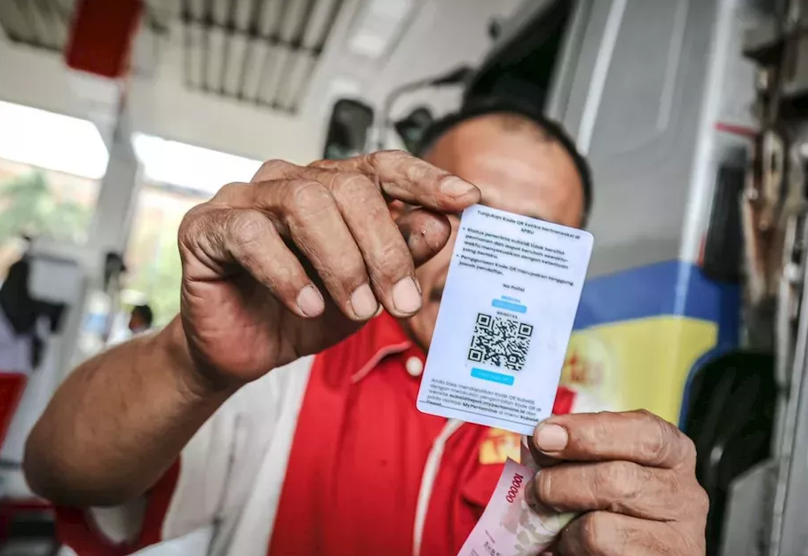 Penderitaan Driver Ojek Online Terkait Pembatasan BBM Subsidi