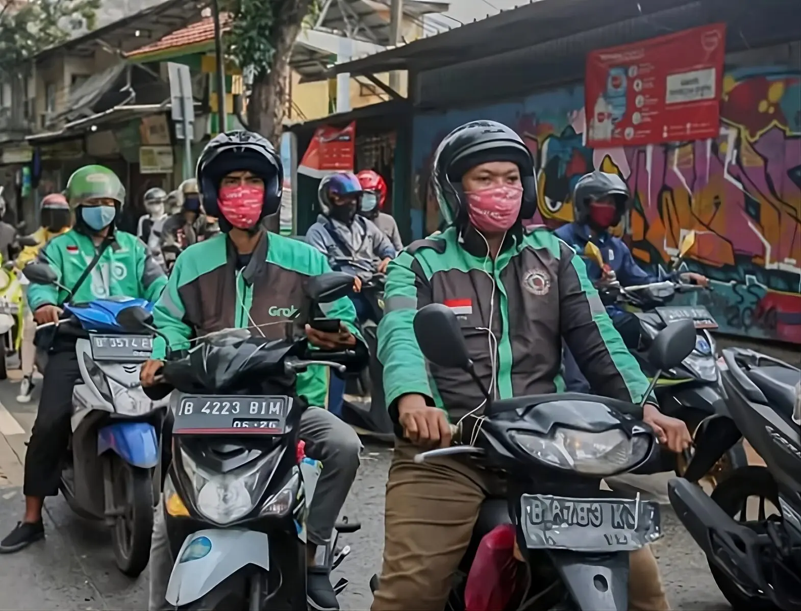 BAHLIL LAHADALIA BERI SINYAL BAHWA PENGEMUDI OJEK ONLINE TAK BOLEH NENGGAK BBM SUBSIDI Screenshot_2024-11-27_193541-transformed