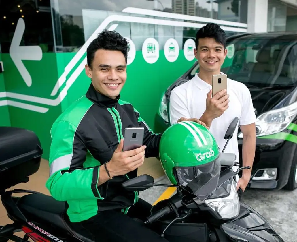 DAMPAK GRABBIKE TERHADAP INDUSTRI TRANSPORTASI DAN EKONOMI GIG DI INDONESIA GrabBike